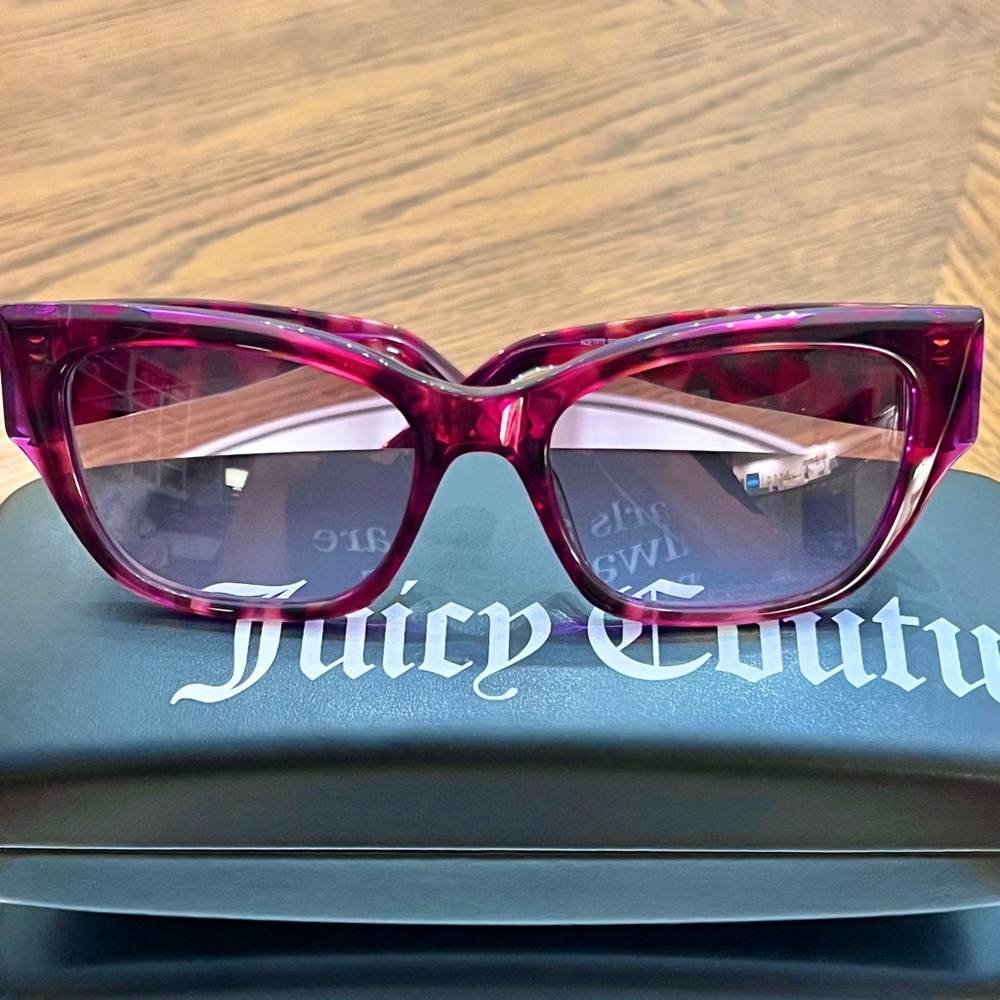 Juicy Couture Women's Magenta Cat Eye Sunglasses